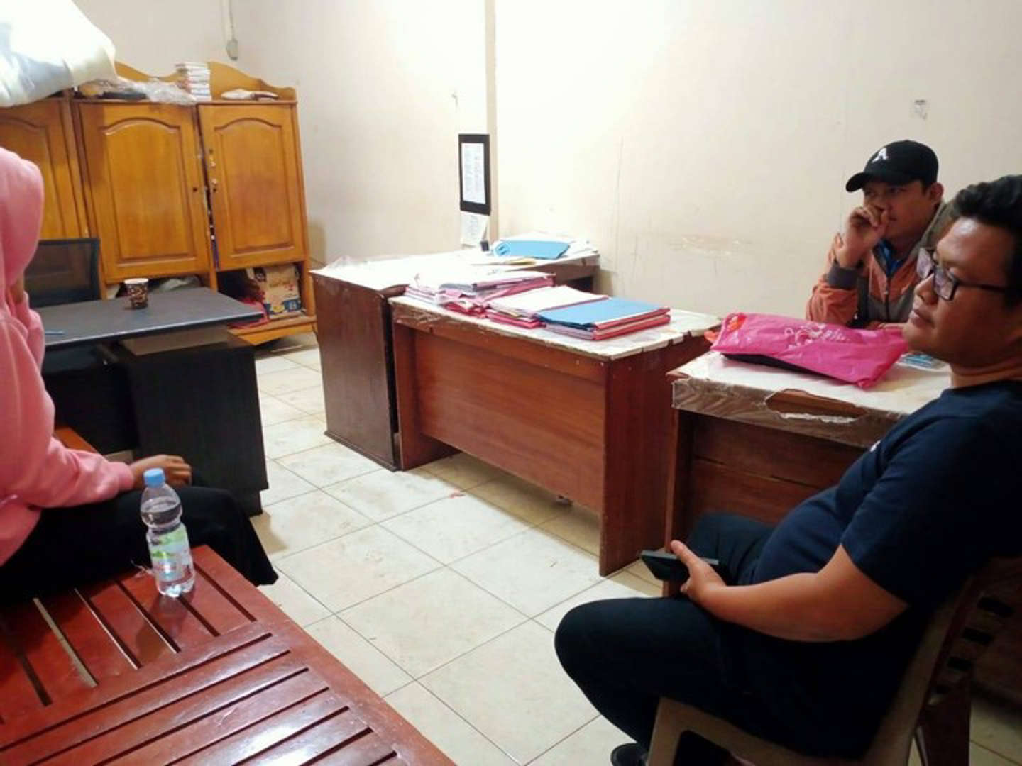 Juragan Bakso Digerebek Warga Sedang Bersetubuh dengan Pegawainya, Keduanya Sudah Punya Pasangan